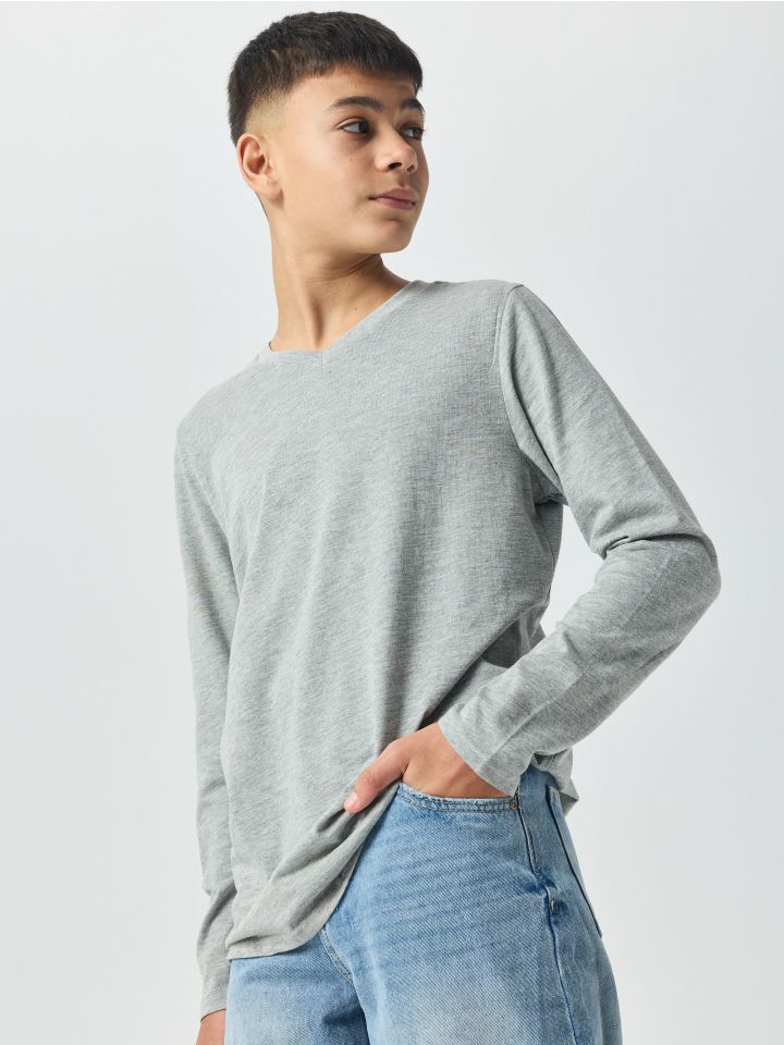 חולצה ארוכה צווארון וי לבנים