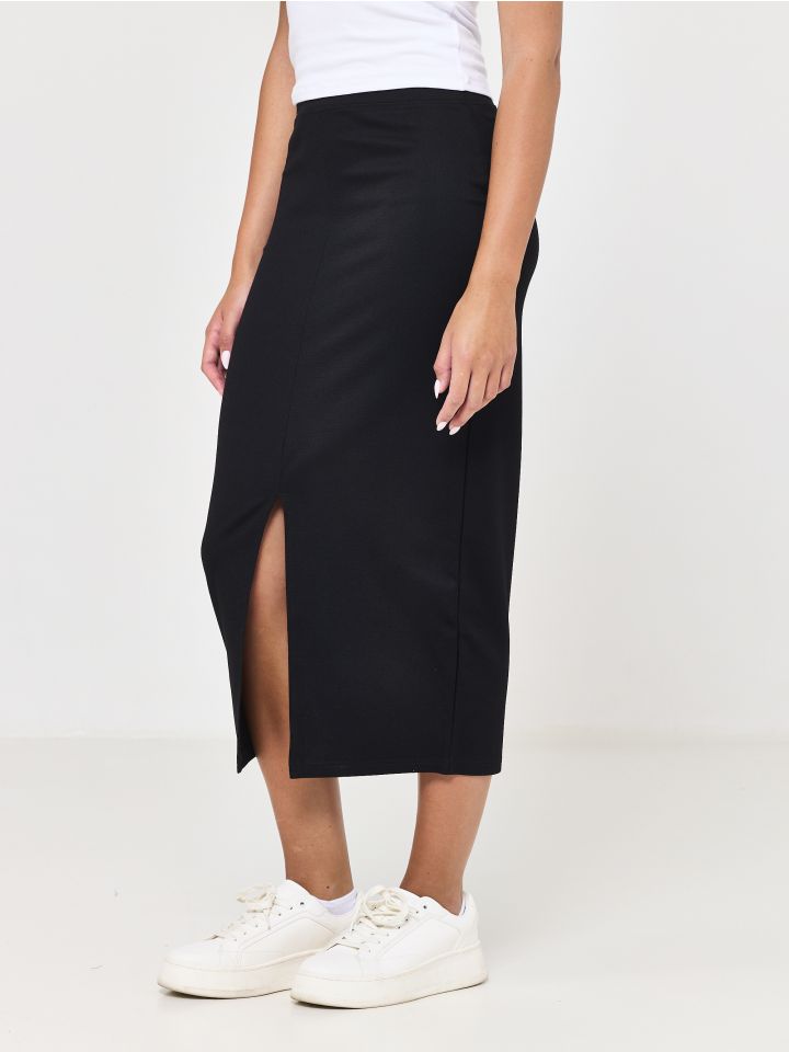 חצאית ישרה ארוכה