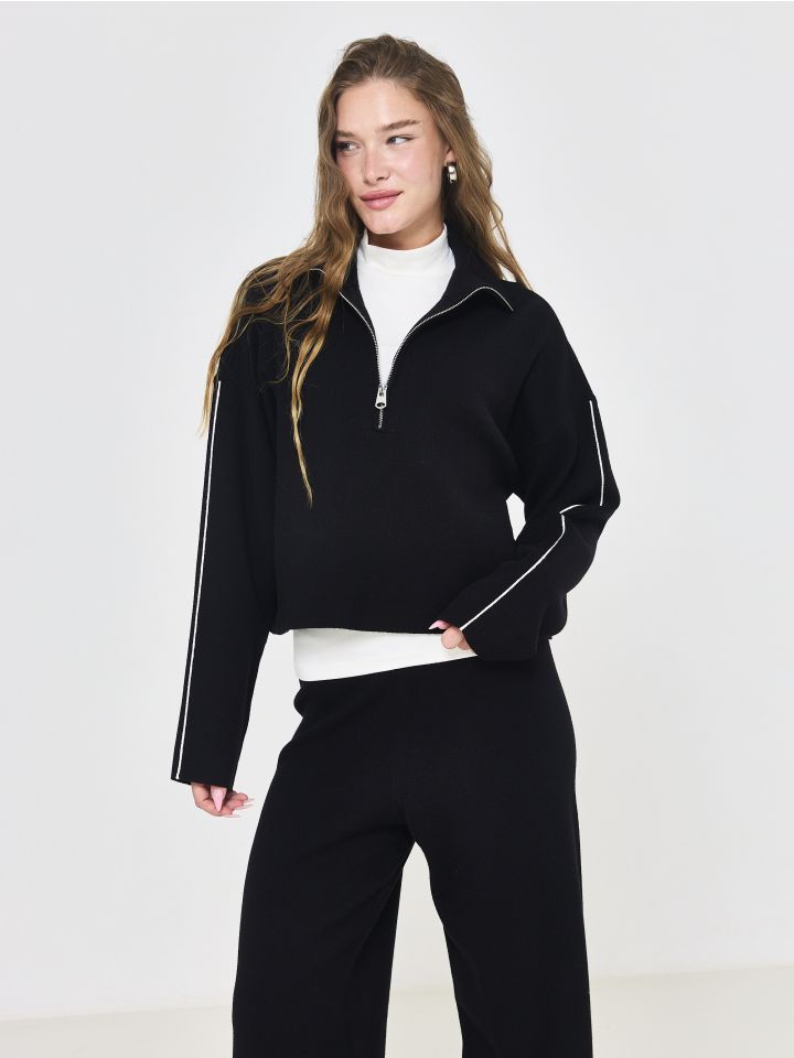 סריג עם חצי רוכסן