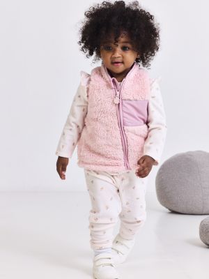 אפודה ללא שרוולים