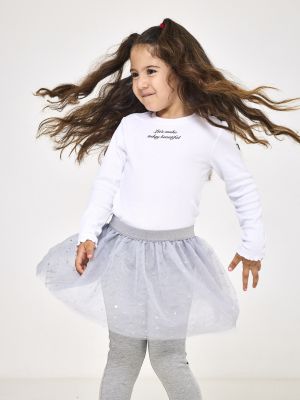 חליפת גן עם חצאית לעונת המעבר