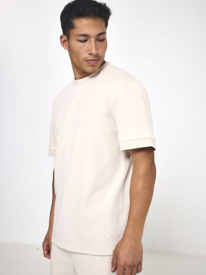 חולצה קצרה סקובה בגזרה לוס