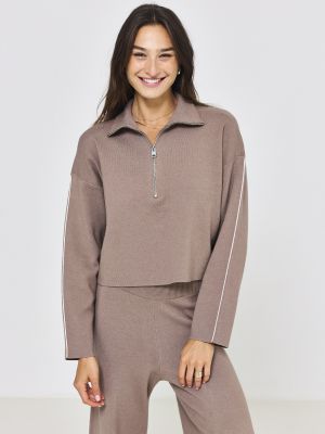 סריג עם חצי רוכסן