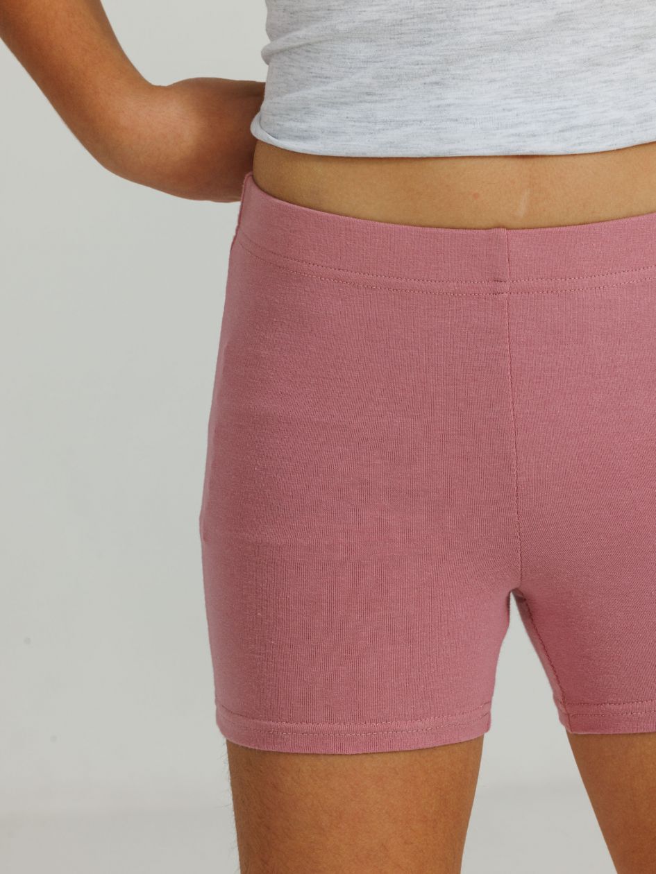 מכנסי טייץ קצרים