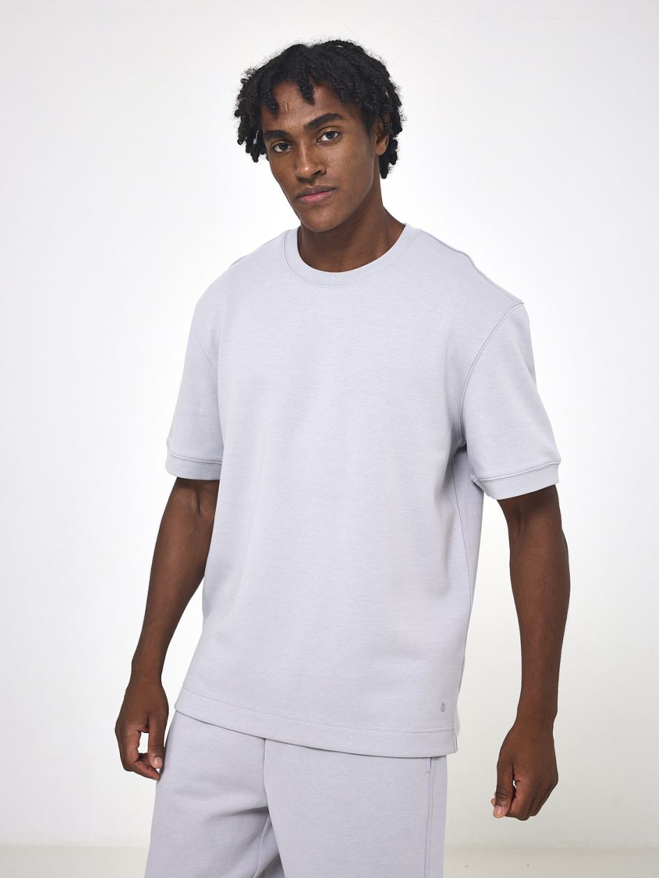 חולצה קצרה סקובה בגזרה לוס