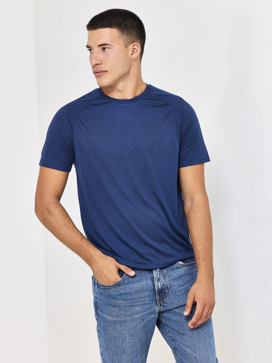 חולצה קצרה מבד ספורטיבי