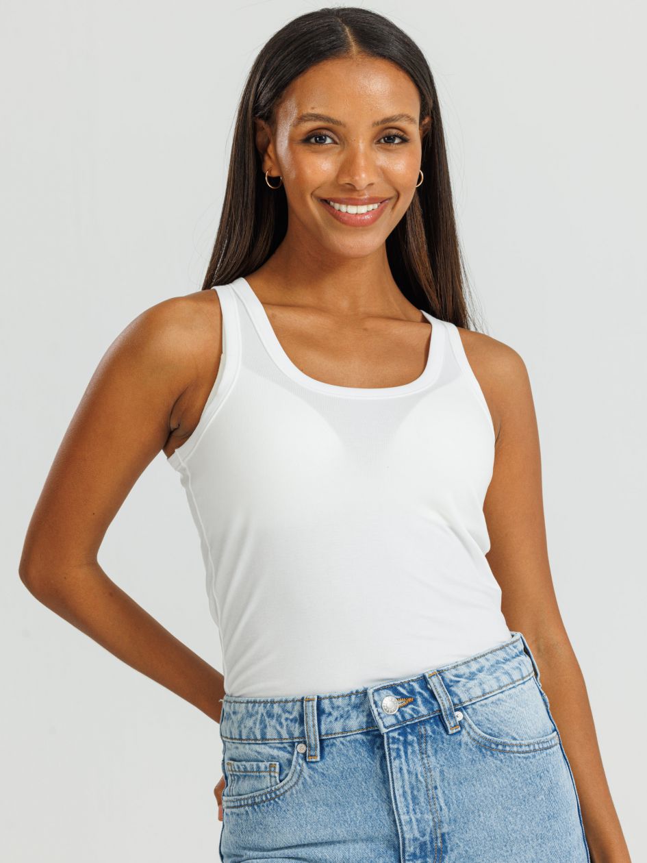 גופיית בייסיק צווארון עגול