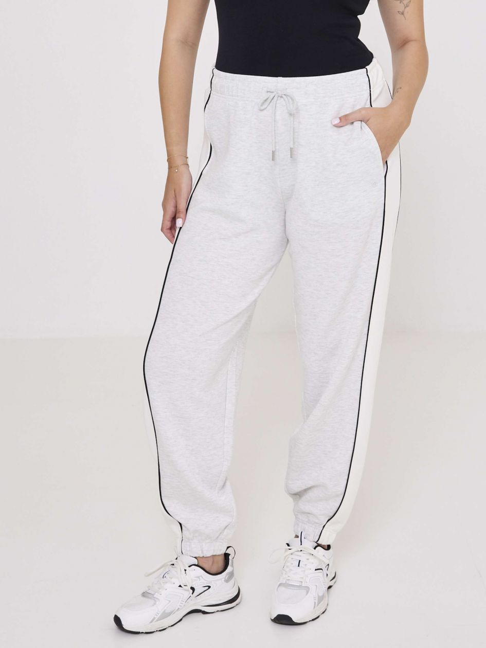 מכנסיים ארוכים ספורטיביים