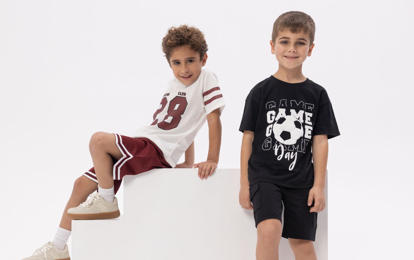 תמונת אווירה חליפות גן