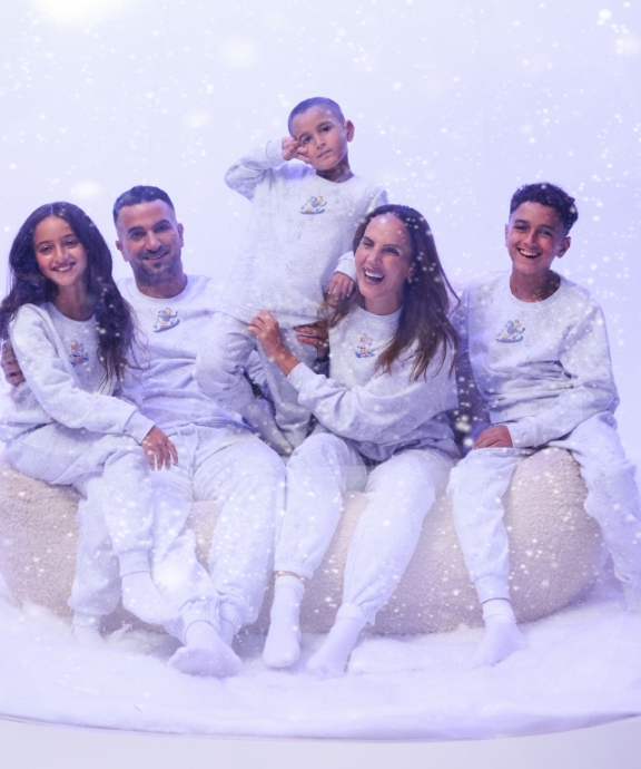 קולקציית פיג'מות משפחתית