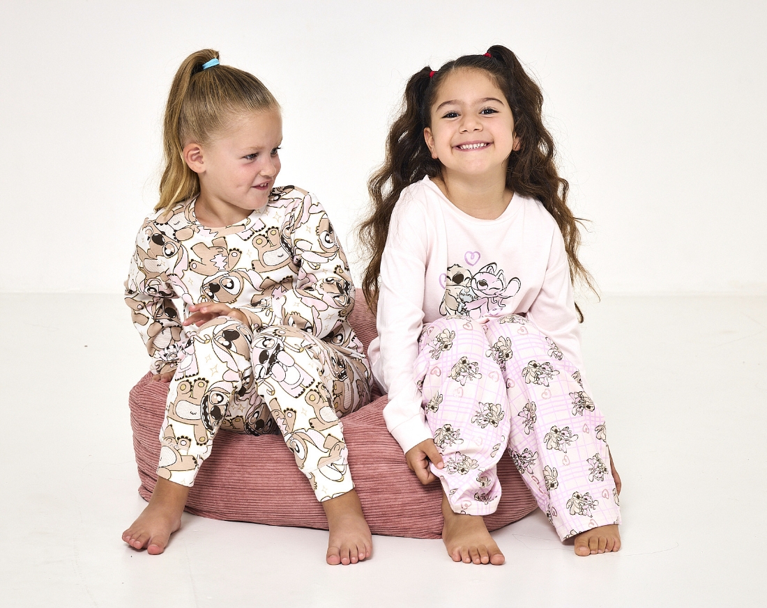 מתנות לבנות - סטיץ'