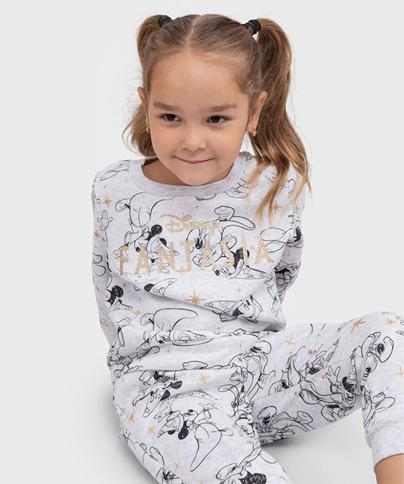 פיג'מות לבנות